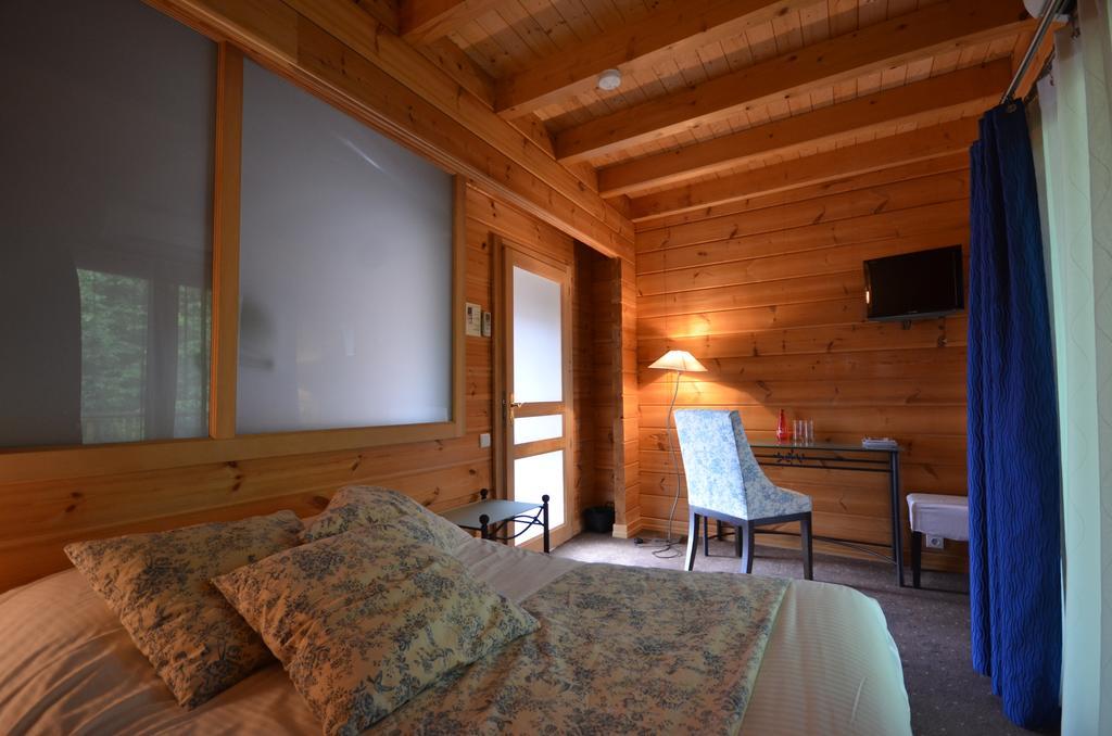 Les Grands Frenes Bed and Breakfast Plaine-de-Walsch Exteriör bild