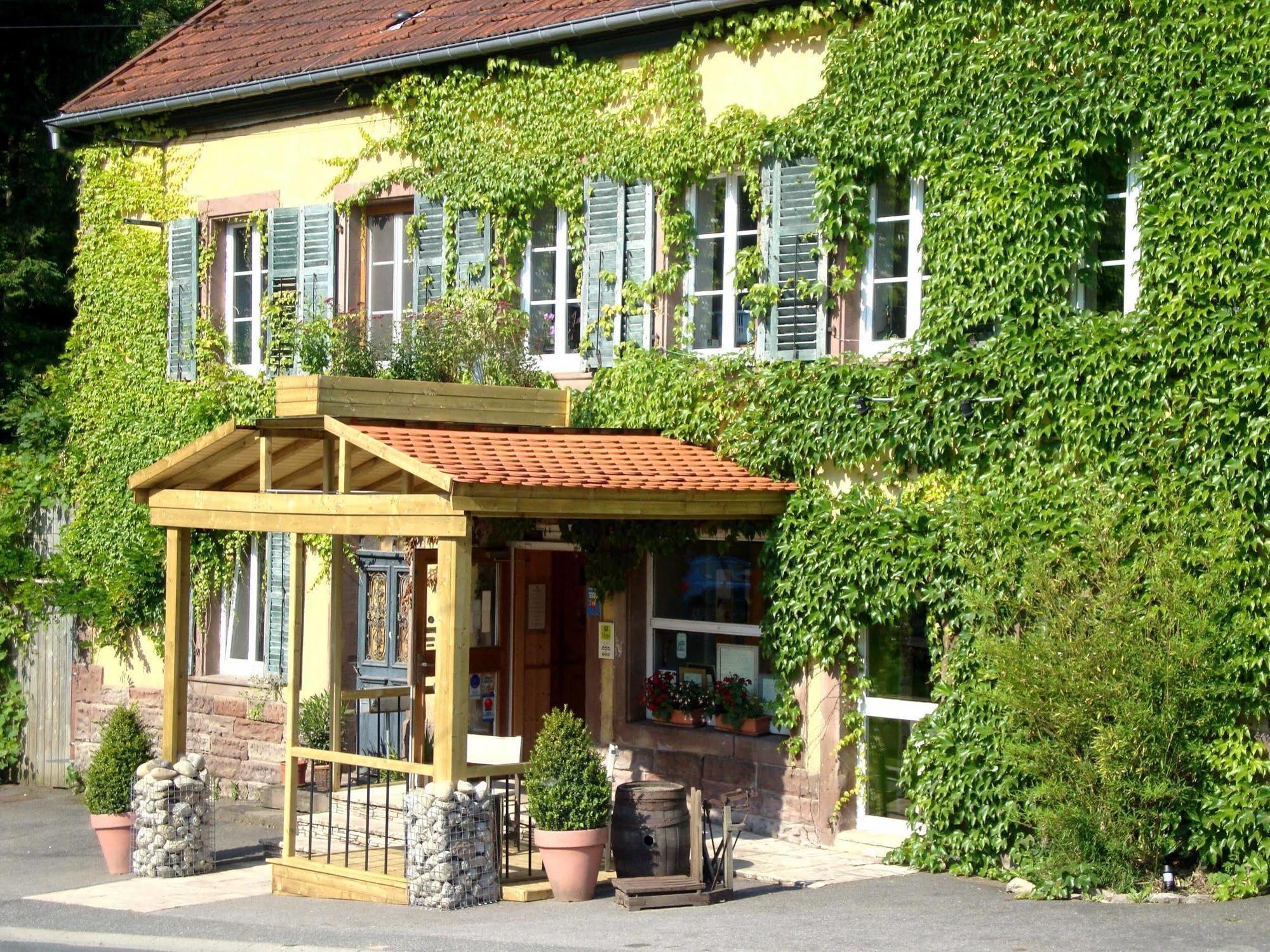 Les Grands Frenes Bed and Breakfast Plaine-de-Walsch Exteriör bild