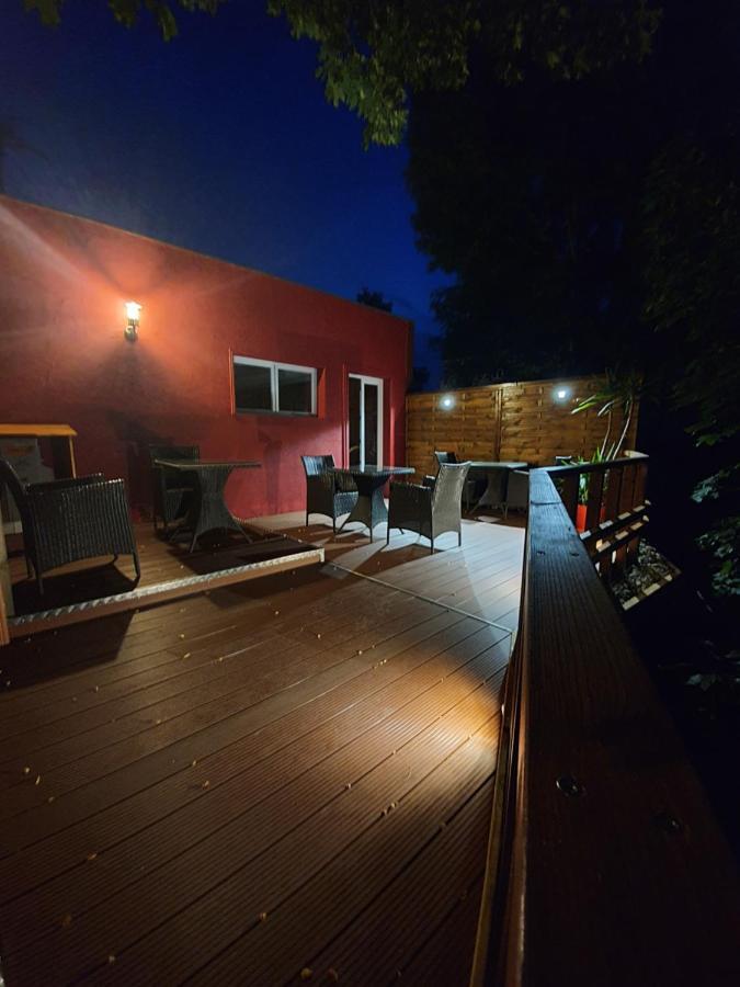 Les Grands Frenes Bed and Breakfast Plaine-de-Walsch Exteriör bild