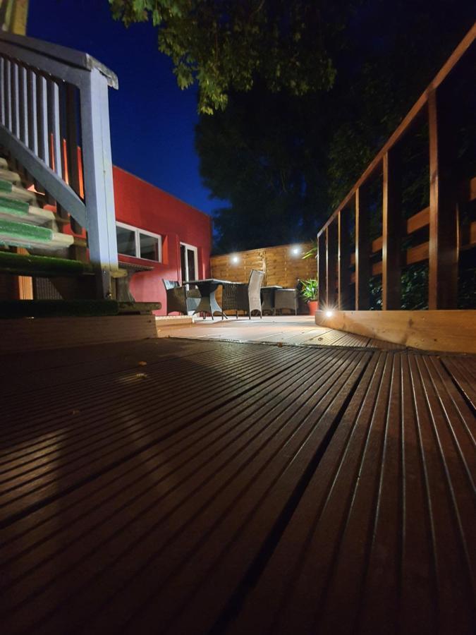 Les Grands Frenes Bed and Breakfast Plaine-de-Walsch Exteriör bild
